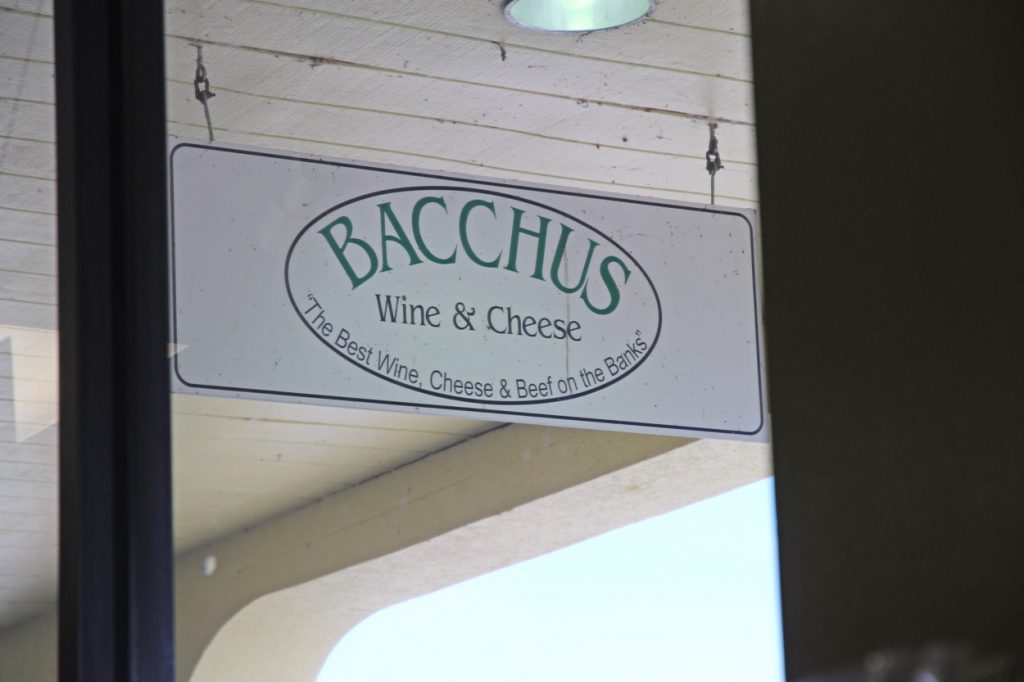 bacchus-wine-corolla